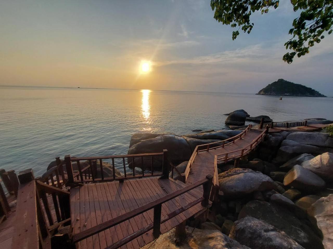 Dusit Buncha Koh Tao By Riya Group Otel Dış mekan fotoğraf