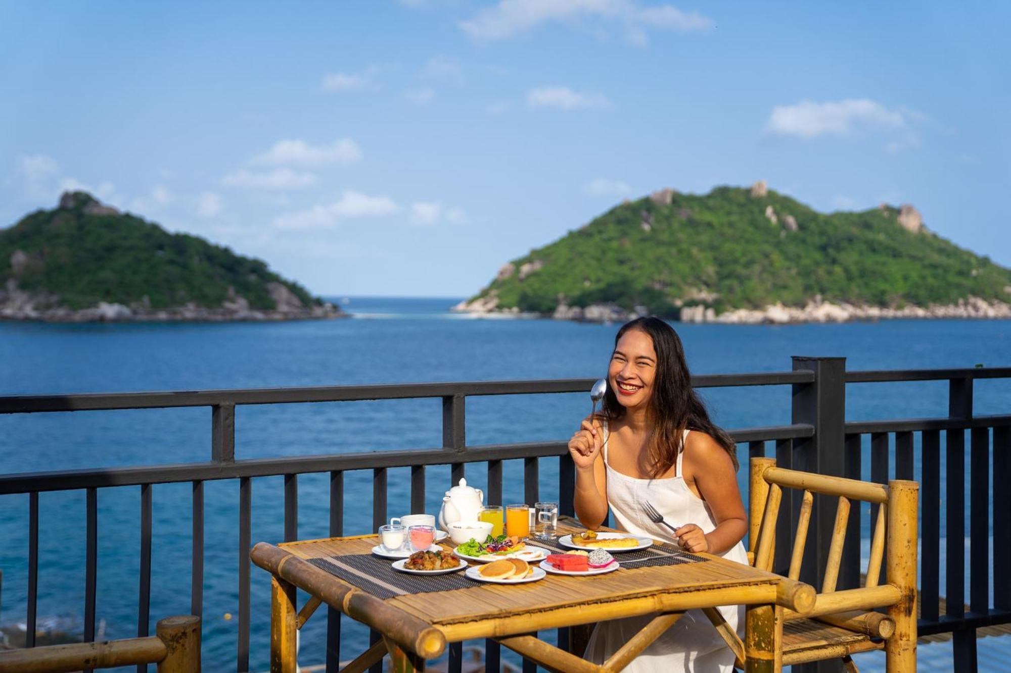 Dusit Buncha Koh Tao By Riya Group Otel Dış mekan fotoğraf